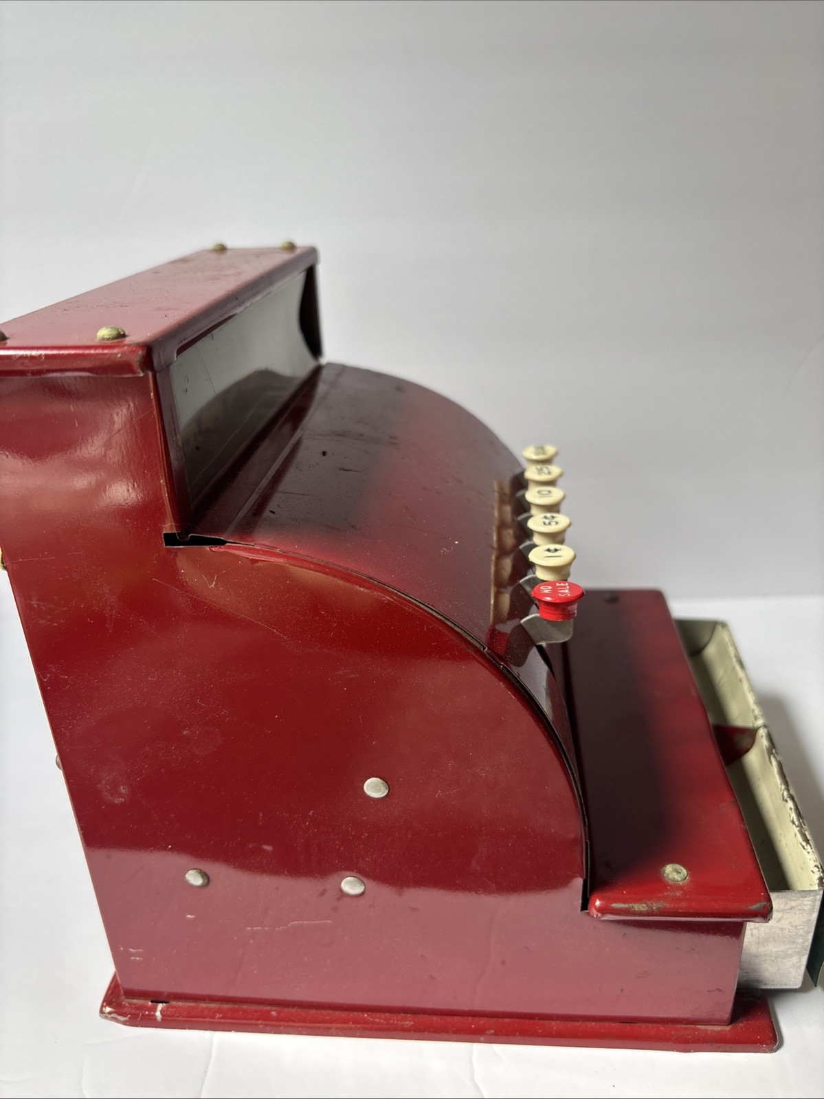 как выглядит Vintage Red Metal Cash Register Bank Box Toy Register фото