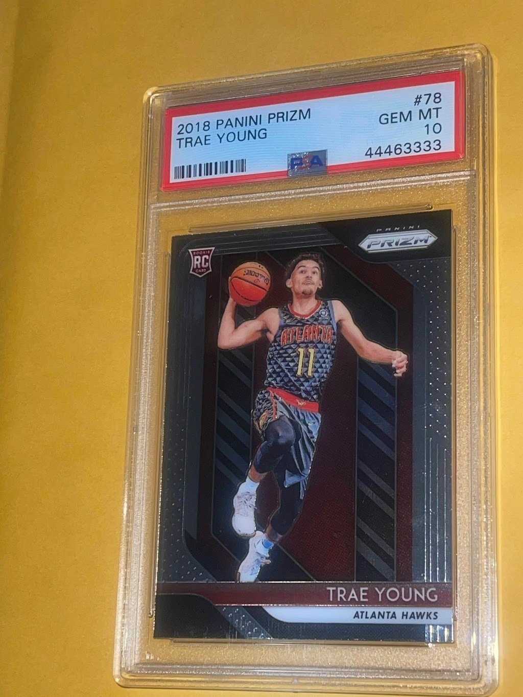 2018-19 Panini Prizm - Trae Young #78 (RC) PSA 10