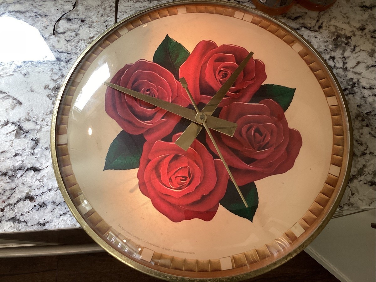 Vintage Four Roses Whiskey Lighted Wall Clock Universal Clock Co