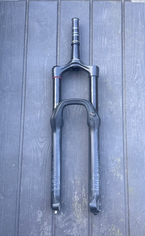 RockShox Lyrik Select+ 27.5” 170mm Boost Fork – 2020 46mm offset 18cm Steer Tube