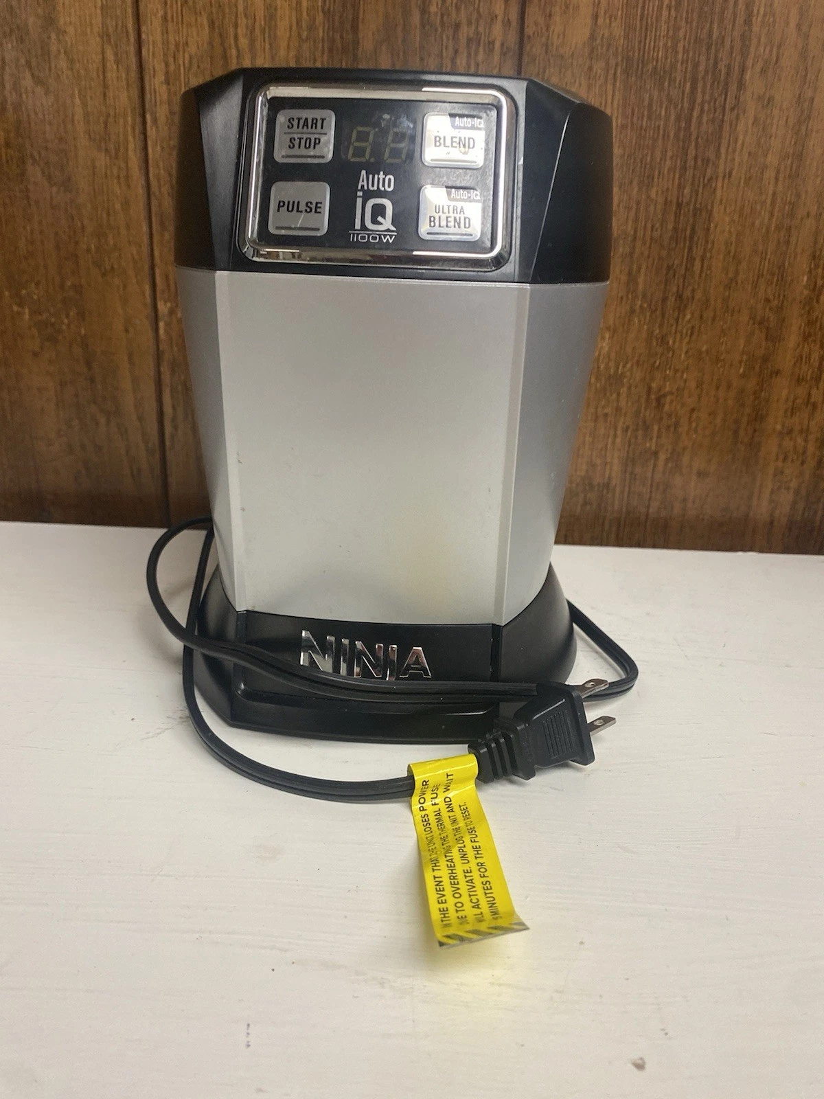 Ninja Nutri-Blender Pro 1100W Auto-iQ Base Motor Only w/ Box