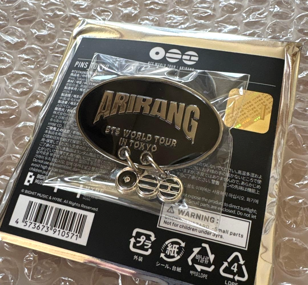BTS WORLD TOUR ARIRANG TOKYO ピンバッジ7個コンプ BTS World Tour Arirang Pins Tokyo Pin Badge Black Japan Limited