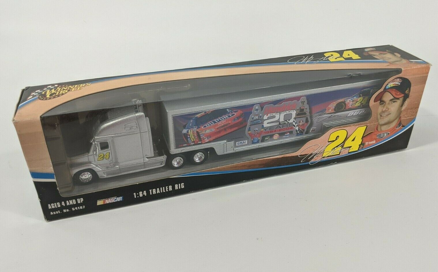 NASCAR Winners Circle Trailer Rig Transporter : Silver #24 Jeff Gordon 20 Years