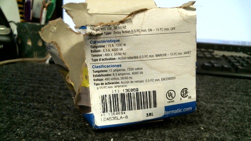 INTERMATIC LC4535LA Photo Control 480 VAC Locking Type 👀 - Picture 8 of 9