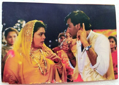Bollywood Schauspieler Schauspielerin Ajay Devgn Reema Lagoo Original Postkar...