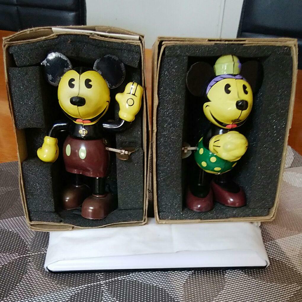 Super Rare Disney Young Epoch Tin Tinplate Moving Toys Collection 