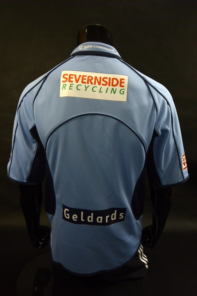 Canterbury Cardiff Blues Rugby Shirt Blue Jersey SIZE L (adults