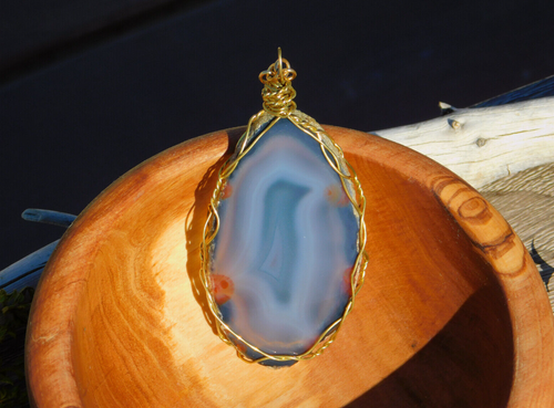 Agate Natural Slice Pendant Necklace with Inner Glow for Peace Clarity and Focus - Picture 9 of 10