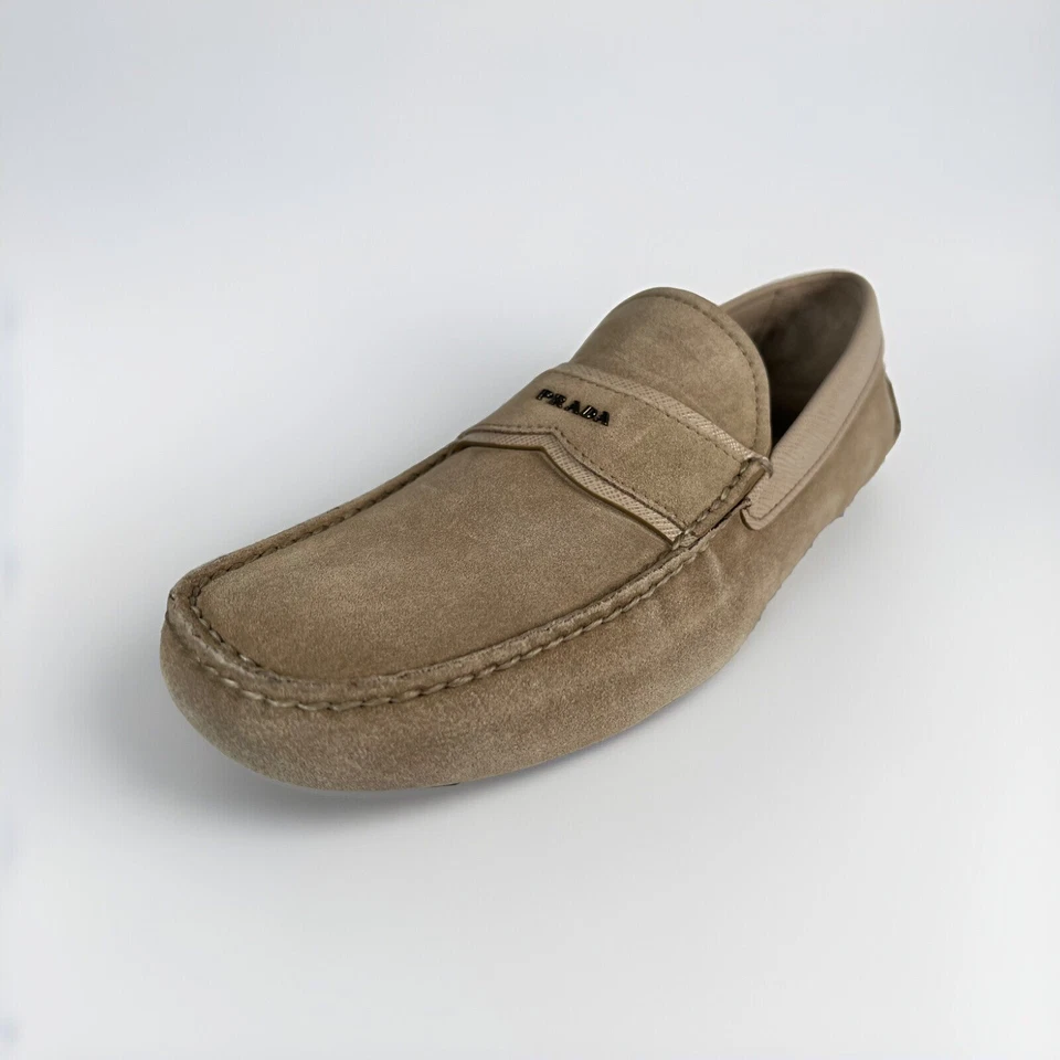 Drivers de gamuza tostada Prada de $800 talla US 8, EU 41, hechos en Italia Foto 2 de 4