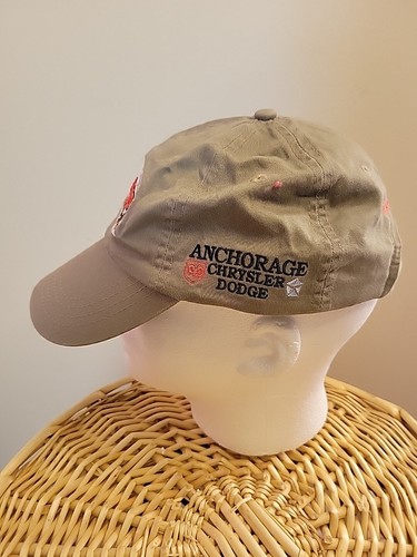 Iditarod Dog Sled Race Cap 2010 Alaska Volunteer Hat Khaki Tan Embroidered GC - Picture 6 of 8