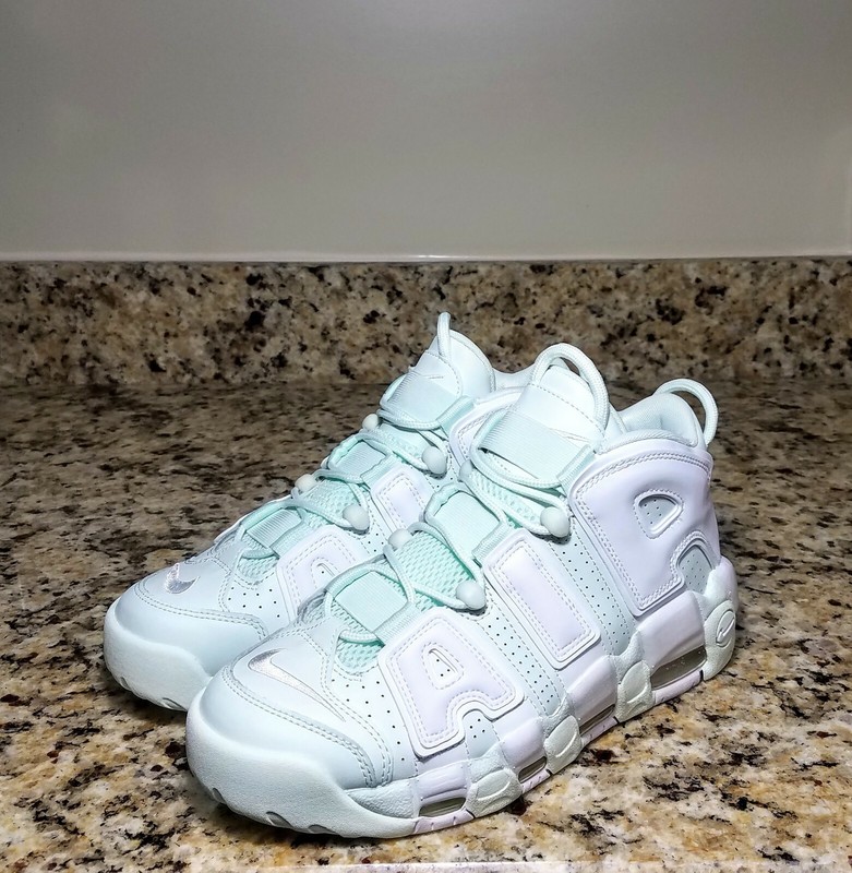 mint green uptempo