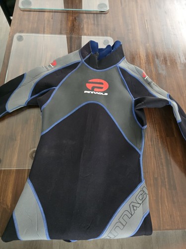 Pinnacle Wetsuit 3mm Size ML
