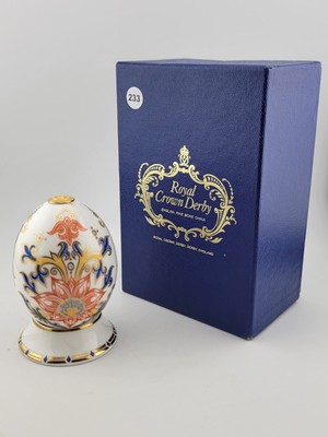 Vintage Royal Crown Derby English Bone Porcelain Floral Egg With Stand & Box