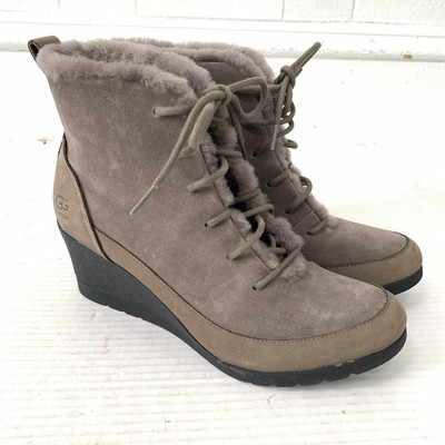 UGG Bridgit Womens 9.5 Wedge Boots Waterproof Suede Leather Sheepskin Lined Grey