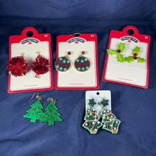 Set Of 5 Festive Christmas Earrings Holiday Time  Fashion Jewelry Hypoallergeni