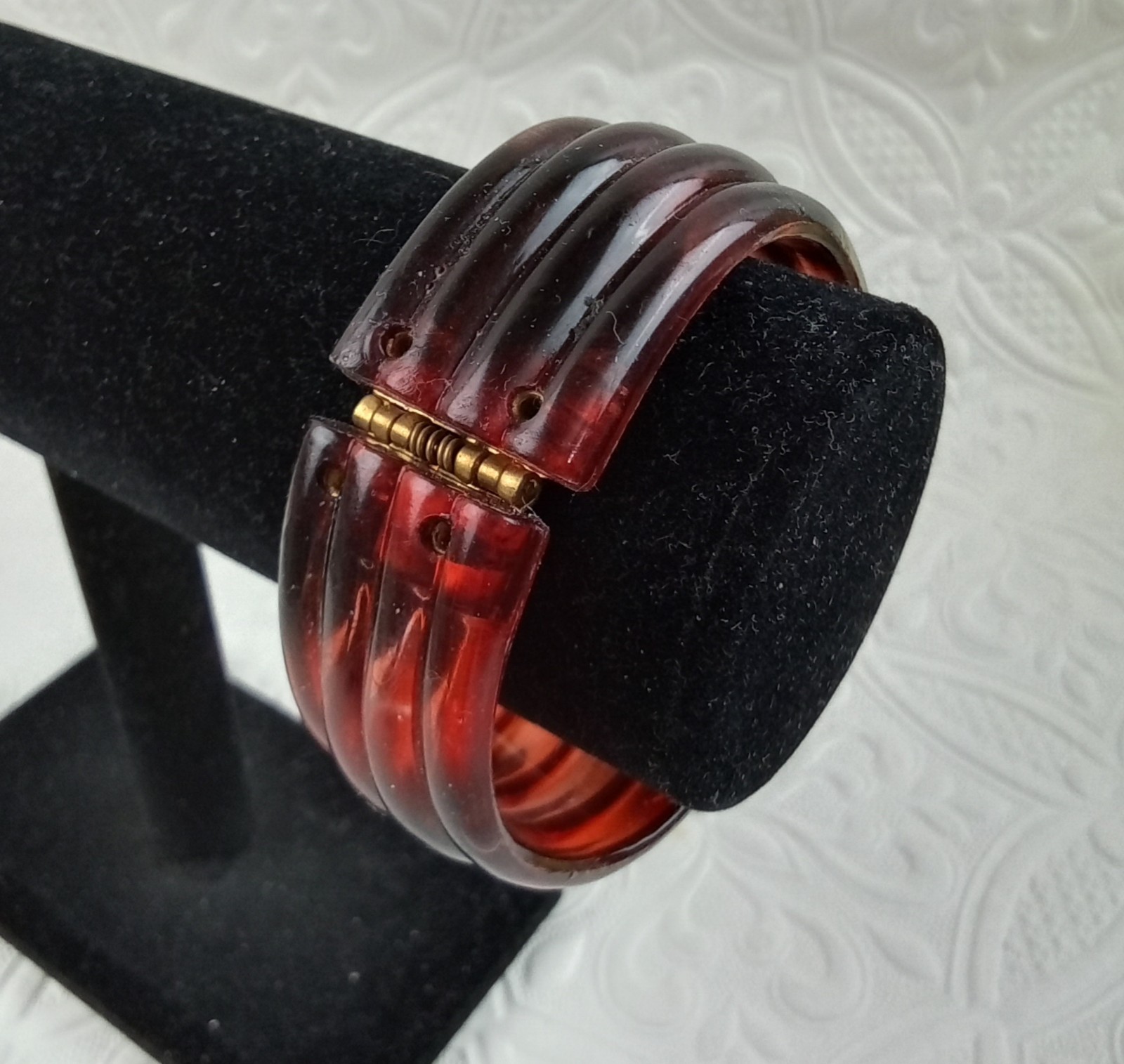 Tortoise Shell Root Beer Lucite Plastic Hinged Cl… - image 3