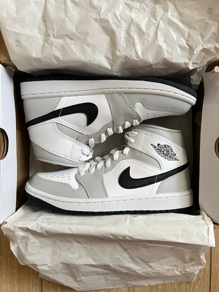 Talla 7.5W - Air Jordan 1 Gris Medio Niebla Mujer (Nuevo + Envío Rápido) Foto 2 de 4