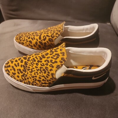 Nike Women's Court Legacy Slip On Leopard Cheetah Print DJ5938-001 Size 