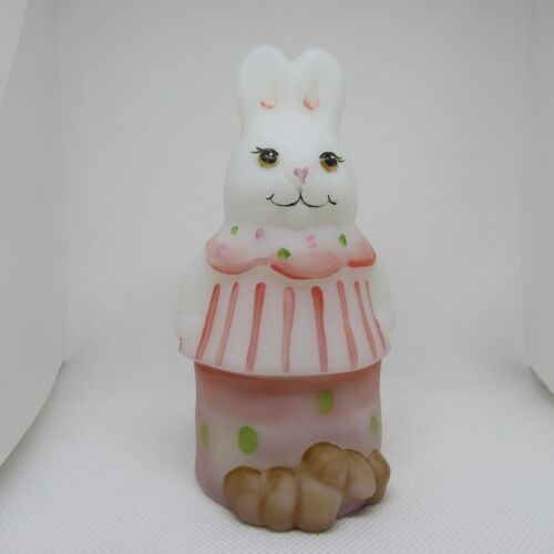Fenton Opal Satin GSE Hand Painted Bunny Trinket Box Special Order LE 2013 C1061 - Picture 1 of 7