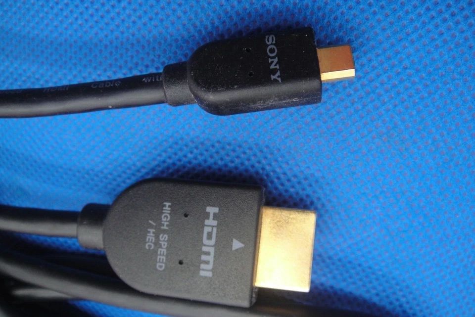 Original SONY DLC-HE20PB Gold High Speed HDMI to Micro HDMI Cable Ethernet HEC - Image 2 of 4