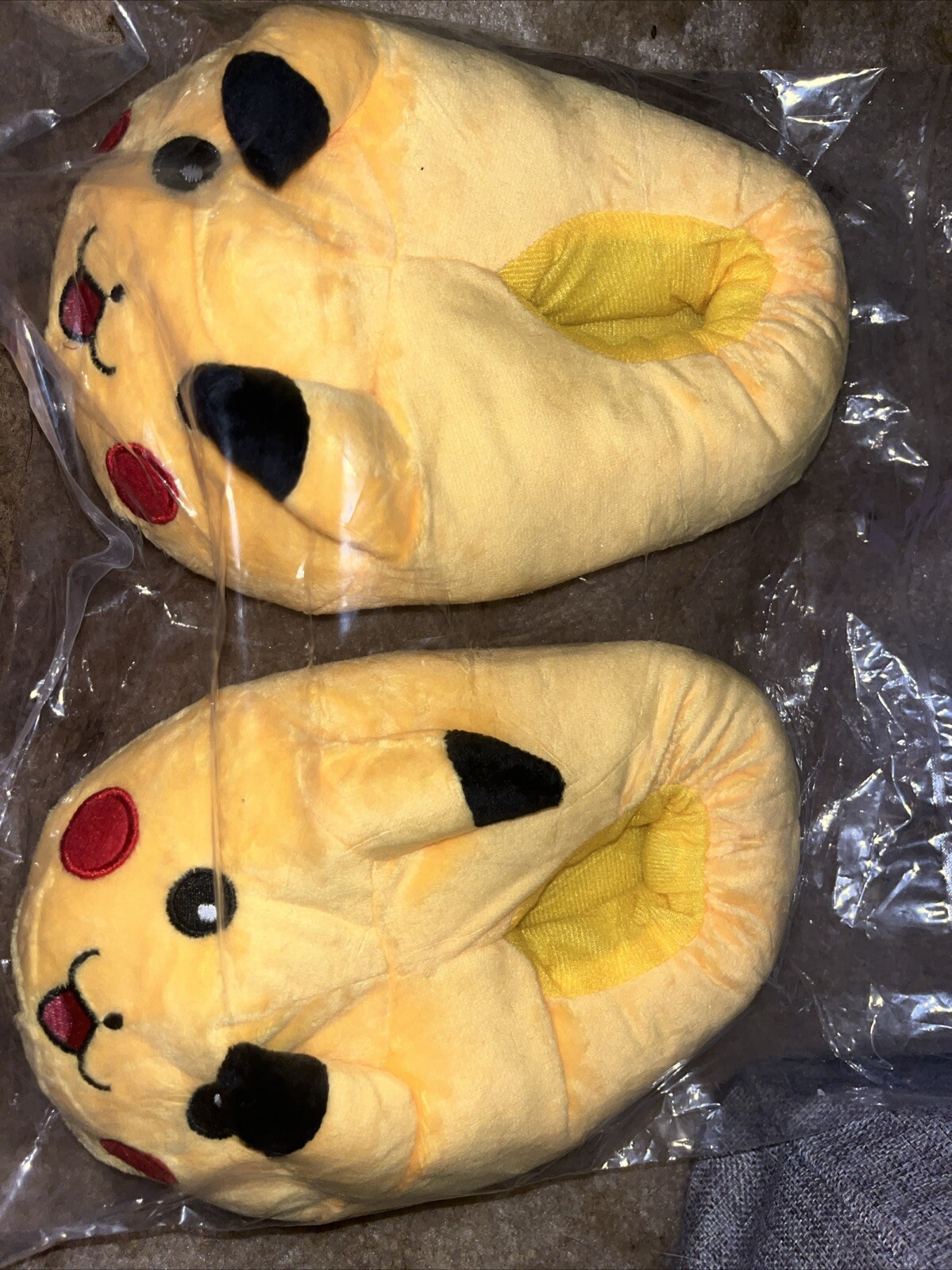 PANTOFOLA D’ORO Pantofole di peluche per bambini Pikachu