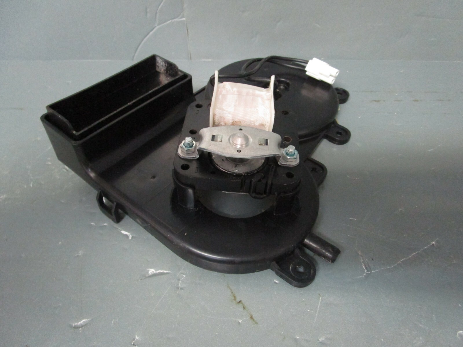 Samsung Dishwasher Vent Motor Assembly, Black (120V, 60Hz) DD6100302A