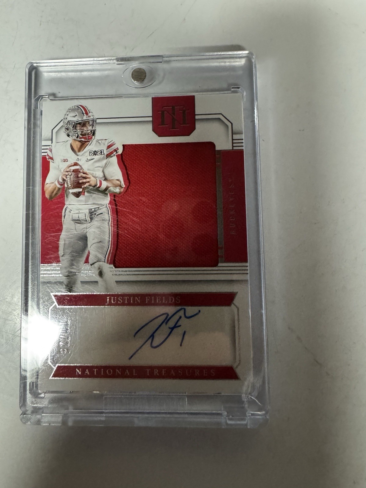 2021 Immaculate Justin Fields Auto /25