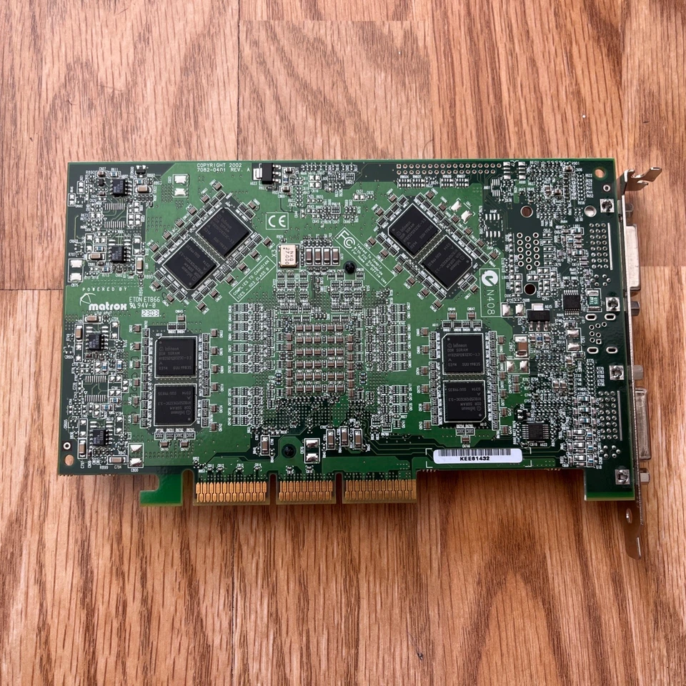 RARE! Matrox Parhelia AGP 4x 256 MB Dual DVI Graphics Card with Accessories - Image 3 of 4