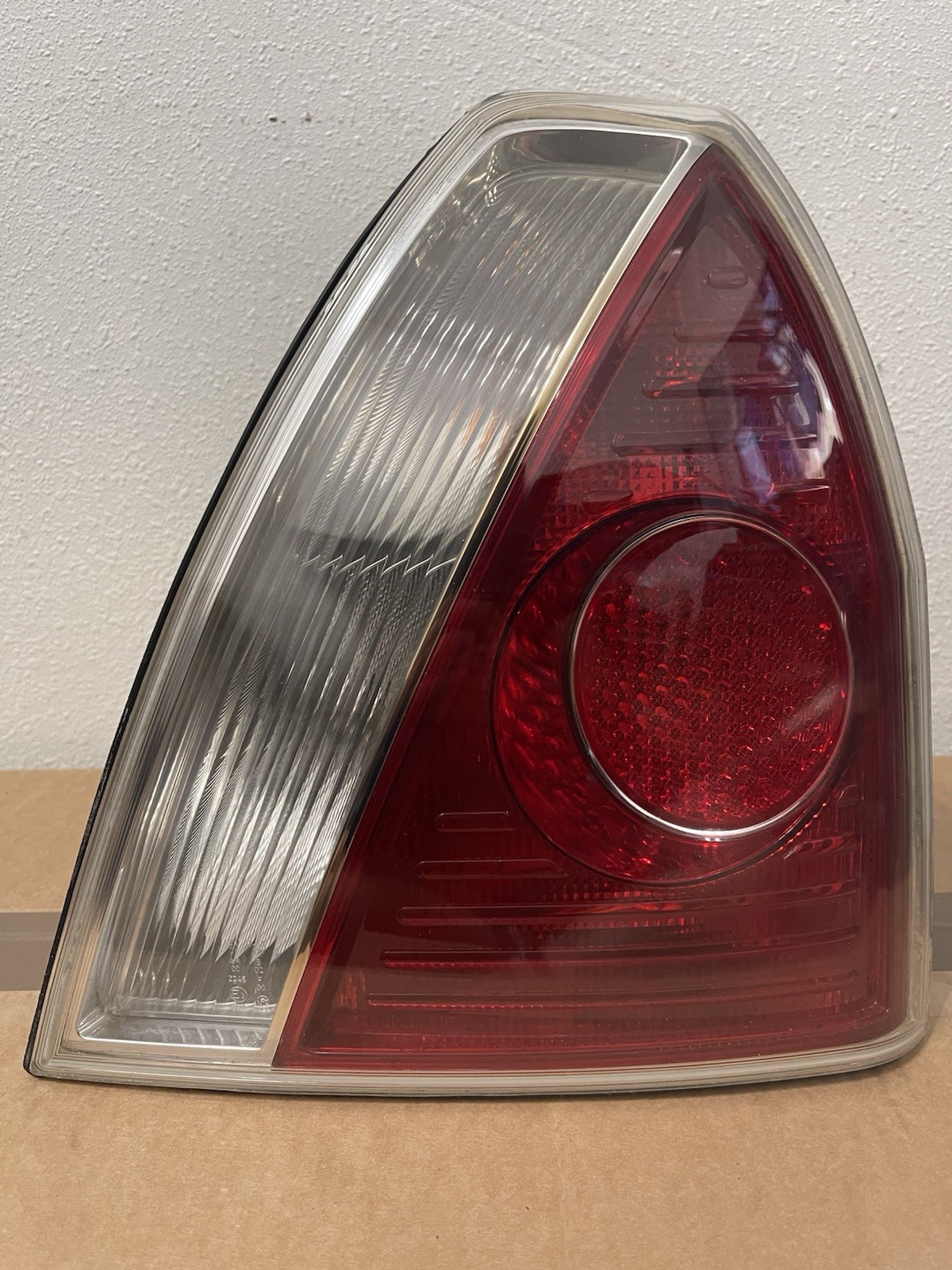04-08 Maserati Quattroporte Right Side Rear Tail Light Lamp M139