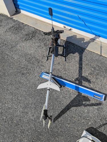 KYOSHO CONCEPT 60 RC ENGINE POWERED HELICOPTER Chassis w/ Engine & Radio / Gyro - Picture 13 of 17