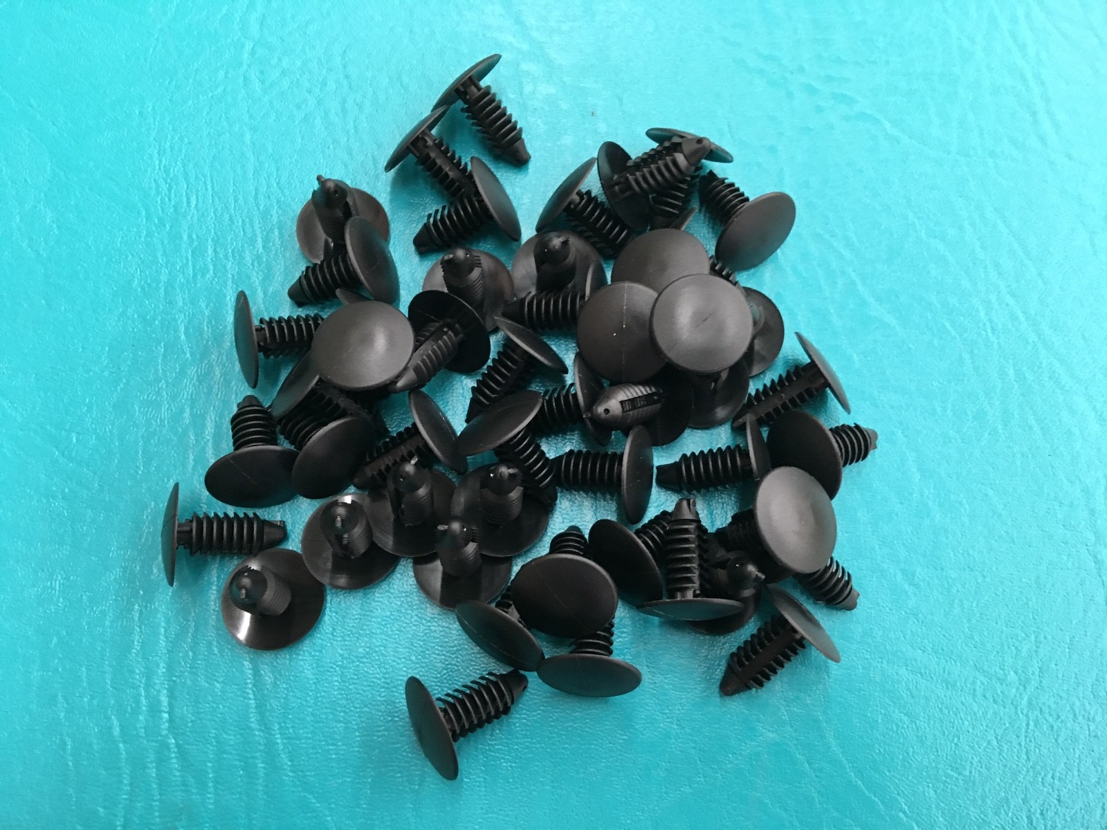 50 Multi Gauge Barbed Strapping Rivets Patio Furniture bing Lawn