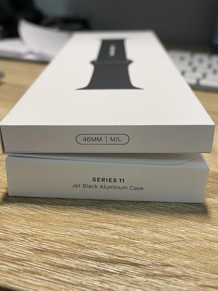 Apple Watch Series 11 - 46mm (GPS) Jet Black - Neuwertig - Differenzbesteuert* - Bild 4 von 4