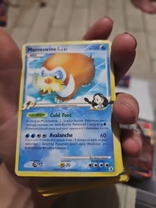 Pokemon Mamoswine GL 27/111 Card 2009 Rising Rivals