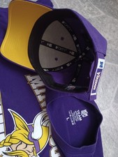NFL-Fan-Set der Minnesota Vikings T Shirt + Kappe 2 Teile sehr gut RAR Top