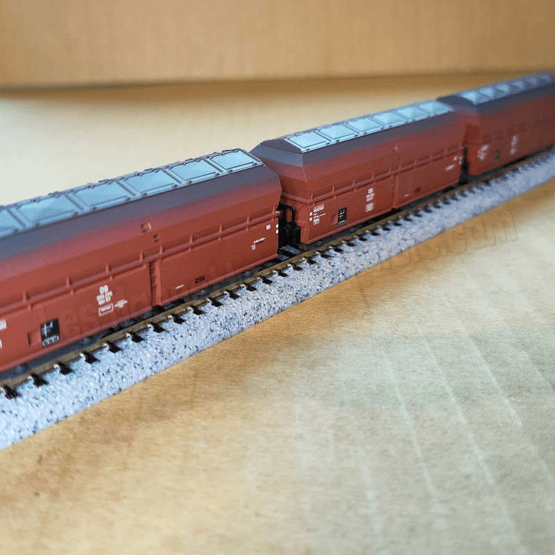 Wagons trémies Kkt-57 d'une finition haut de gamme Minitrix 18268 échelle N