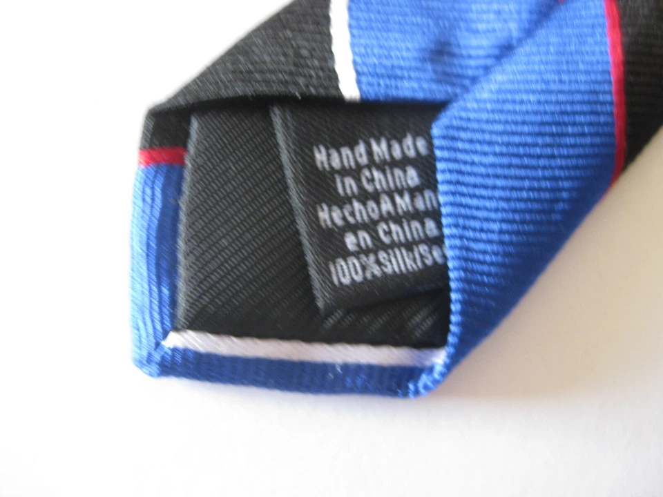 Corbata a rayas azules Foto 4 de 4