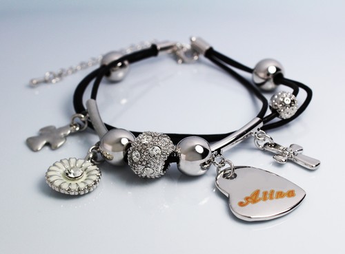 ALINA | | ALISHA | AMANDA | AMBER | ANA | ANDREA | ANGELA Name Bracelet