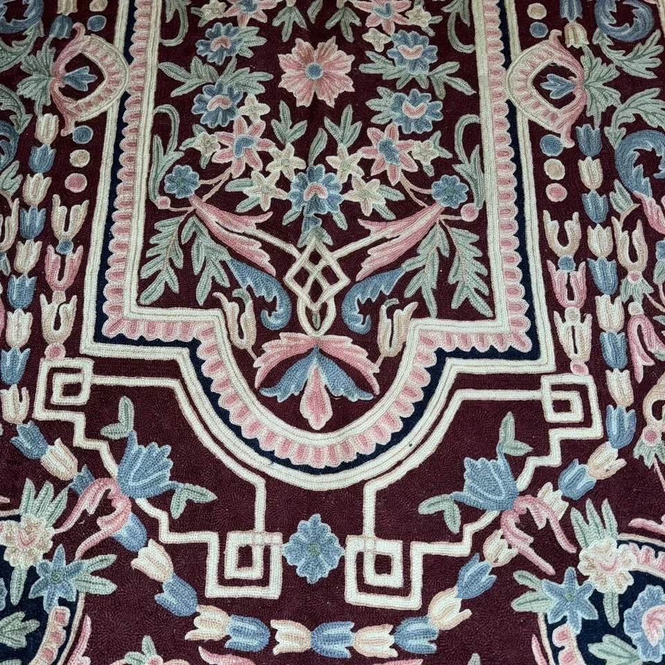 ALFOMBRA PUNTO DE CADENA 59X35 TEJIDA A MANO FLORES MARRONES HECHA A MANO Foto 2 de 4