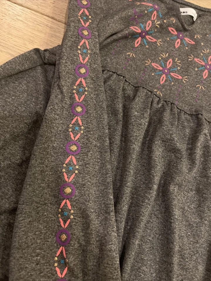 Vestido Epic Threads Niñas Gris Manga Larga Calce y Acampanado Talla Pequeña 6-8 Foto 3 de 4