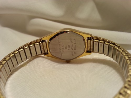 sarah coventry quartz ladies watch gold w/stretch band