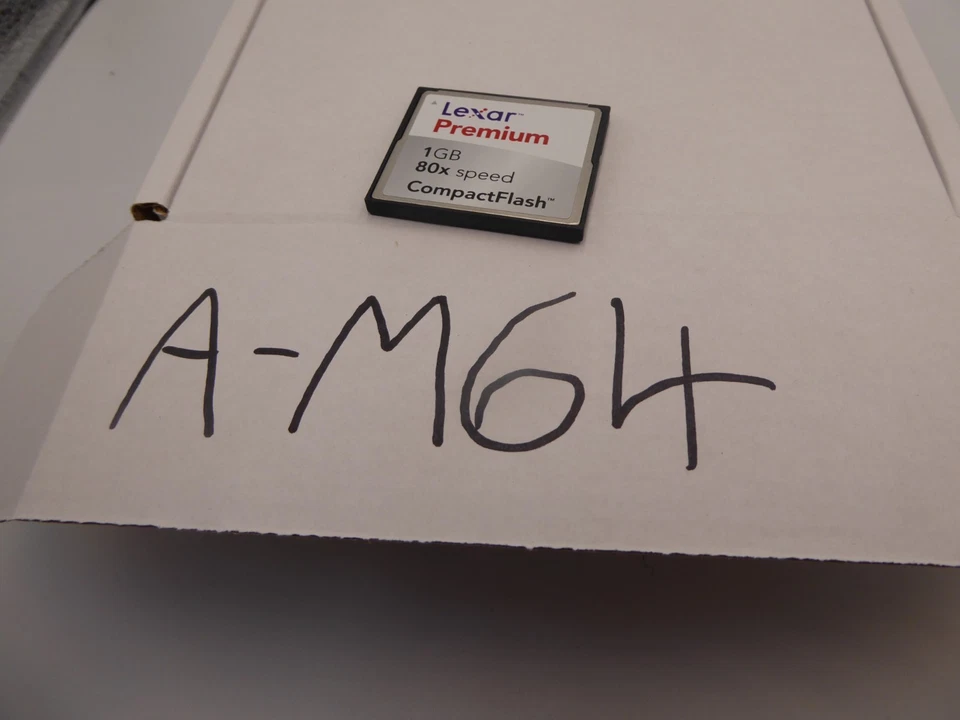 Lexar Compact Flash 1GB Premium Series 80x CF Type-I Memory Card Digital Cameras - Image 2 of 2