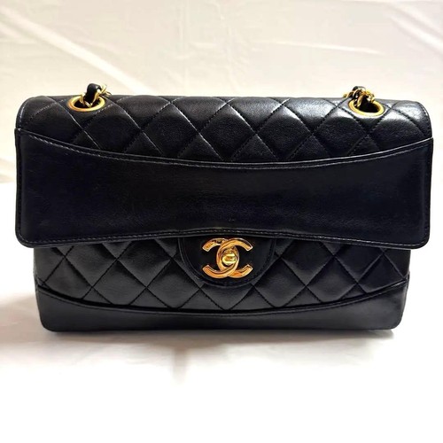 CHANEL Matrasse Flap Shoulder Bag Black Leather Gold Hardware