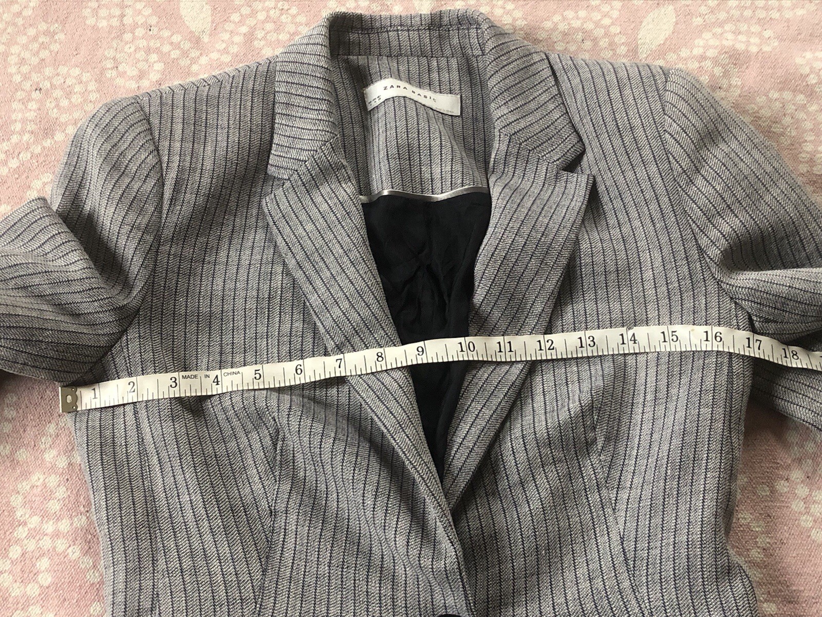 Zara Basic Womens M Lightweight Woven Gray Striped 1-Button Blazer Collar Lined