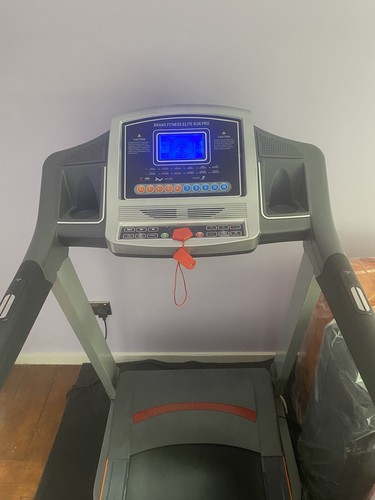 Branx Fitness Foldable ‘Elite Runner Pro’ Treadmill - Picture 4 of 6