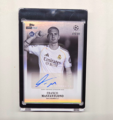 Franco Mastantuono 10/10 Topps Real Madrid RC Autogramm  UCC Simplicidad 2025/26