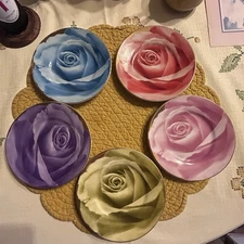 Set of 5 multi-colored flower saucers #roses #dinnerware