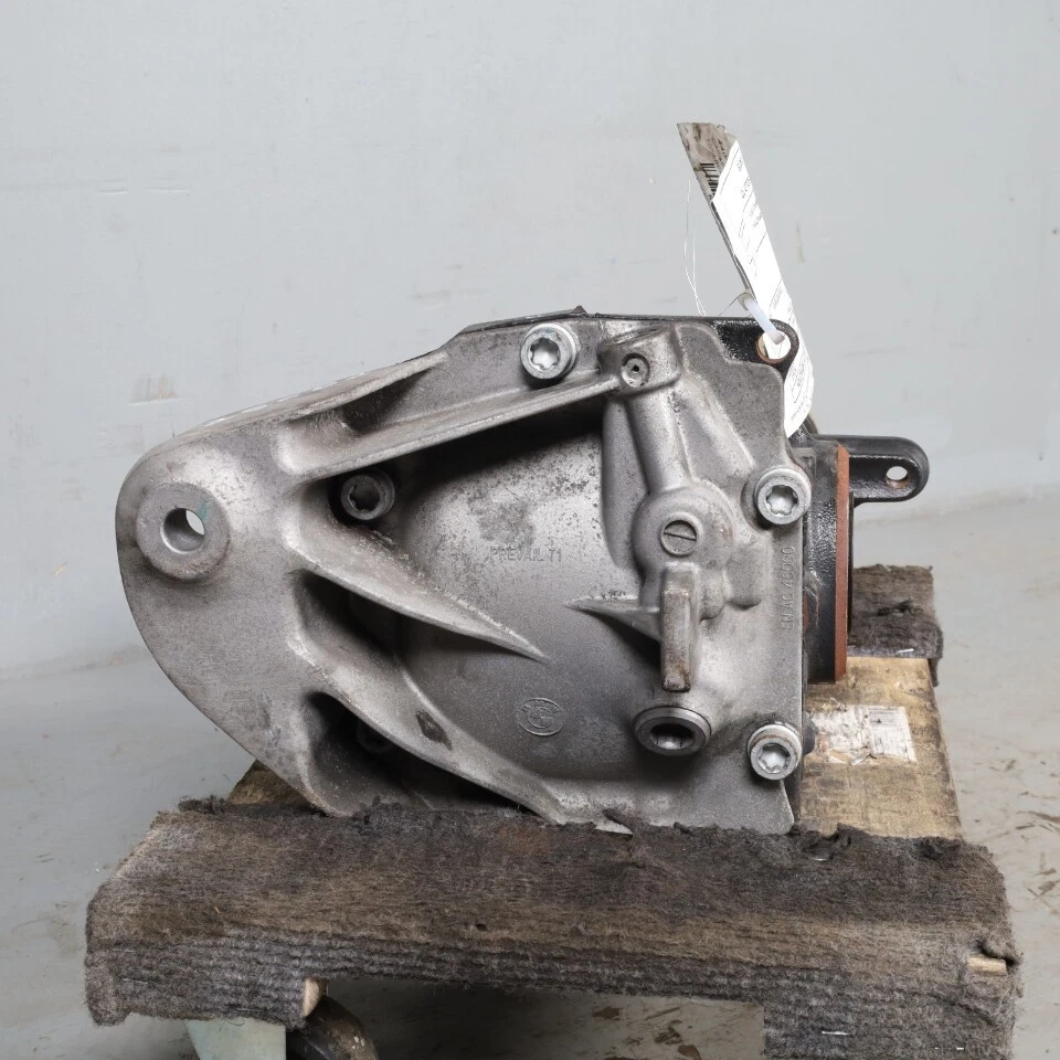 BMW 320i 328i 335i 428i 435i Rear Differential Carrier 33107603747 OEM Used Foto 2 de 4