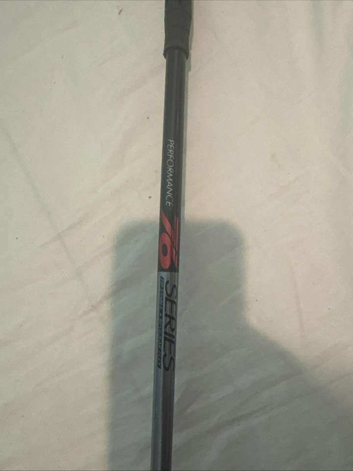 John Daly 1 RH Pro Model  Enhanced 460cc 10 Degree Aldila natural golf grip - Image 3 of 3