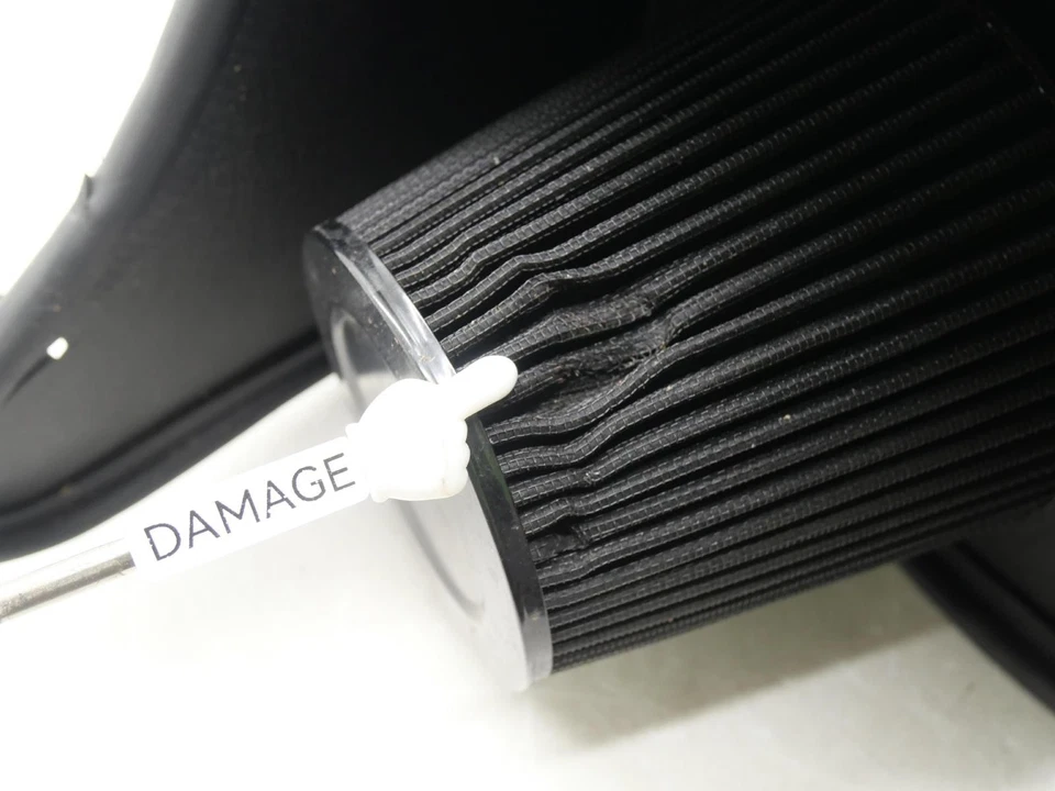 Tubo limpiador de caja de admisión de aire usado del mercado de accesorios Chevy Camaro SS 6,2 L NOTA Foto 2 de 4