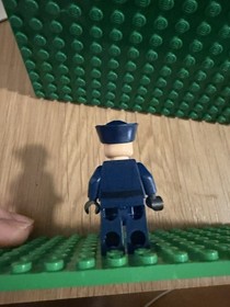 Lego Star Wars First Order Officer Minifigure 75166